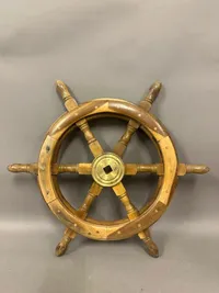 Originalt Skibsret fra fiskekutter, lige til herreværelset