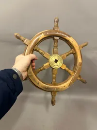 Originalt Skibsret fra fiskekutter, lige til herreværelset