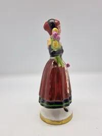 Royal Copenhagen figur (Folkedragt)