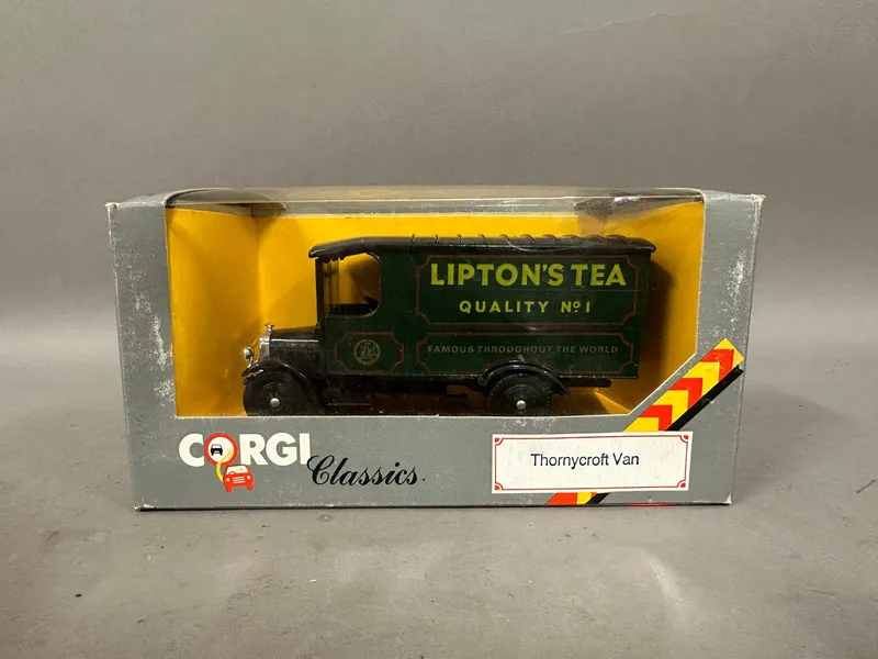 Original stor Corgi Classics i æske fra 1985 Made in England