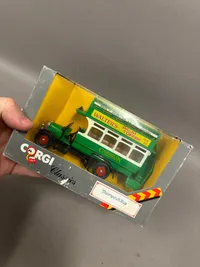Original stor Corgi Classics i æske fra 1985 Made in England