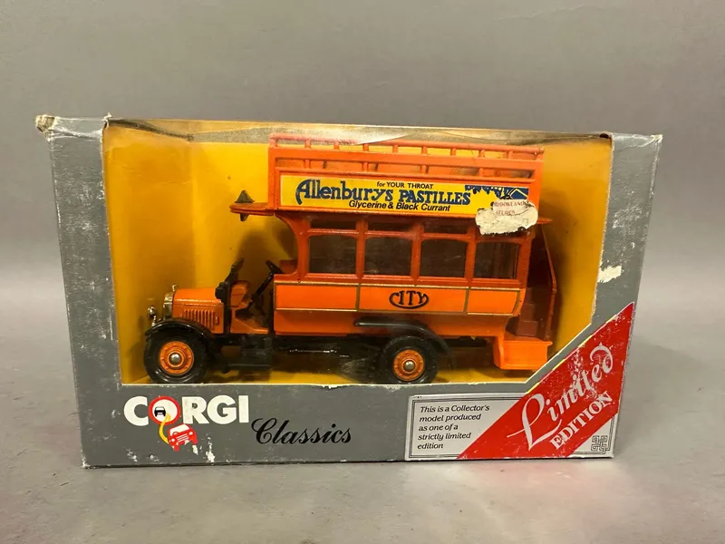 Original stor Corgi Classics i æske fra 1985 Made in England