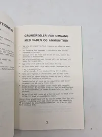 Samling DK militær manualer