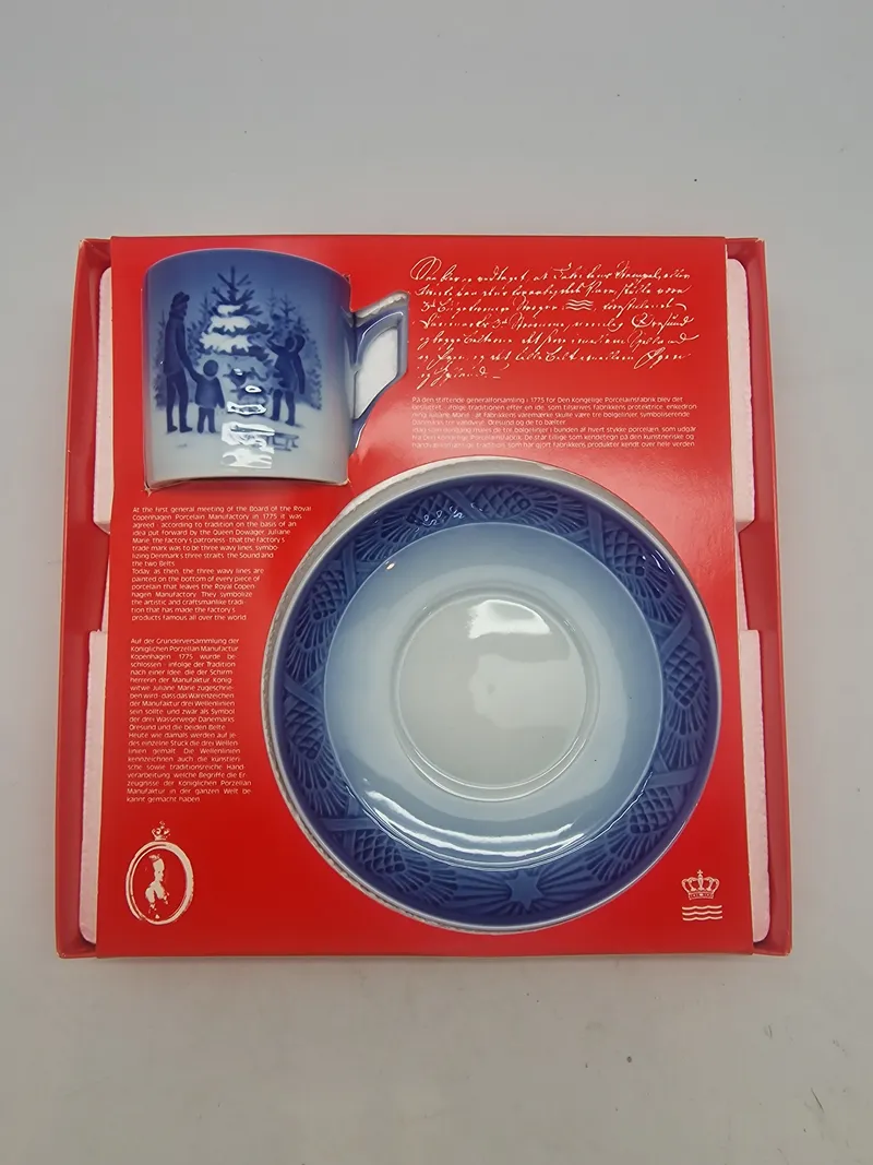 Originalt Royal Copenhagen julesæt med æske