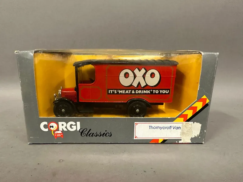 Original stor Corgi Classics i æske fra 1985 Made in England
