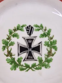 Original tysk ww1 tallerken med inskriptionen Unser täglich Brot gib uns heute." (Vores daglige brød giv os i dag.)