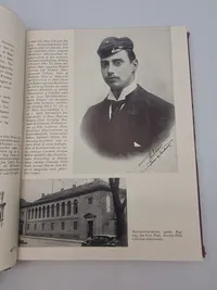 Denne Bog er udgivet i Anledning af
KONG CHRISTIAN X 70 AARS DAG
den 26. September 1940