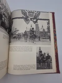Denne Bog er udgivet i Anledning af
KONG CHRISTIAN X 70 AARS DAG
den 26. September 1940