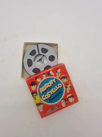 Filmrulle med Abbott and Costello Comedies" udgivet af Castle Films.