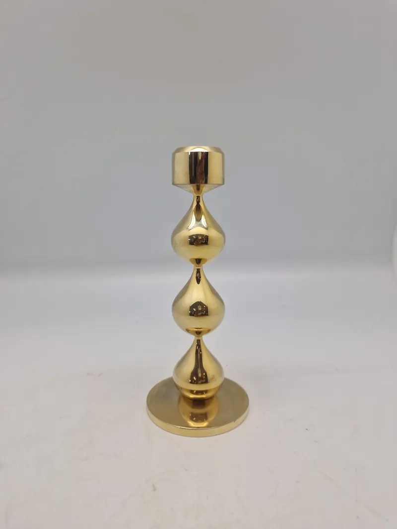 Original dansk designet Asmussen stage, belagt med 24 karat guld