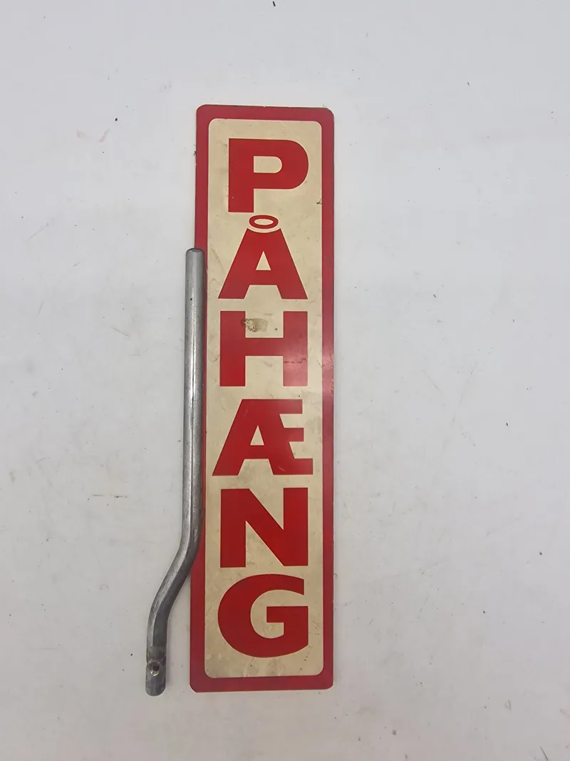 Ældre påhængsskilt