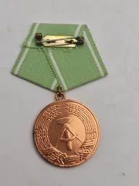 Medaille für treue Dienste in den bewaffneten Organen 1-2-3