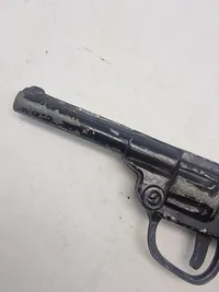 Samling ældre hundeprop pistoler mm