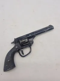 Samling ældre hundeprop pistoler mm