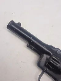 Helstøbt antik legetøjs revolver