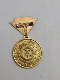 NVA Reservistenabzeichen” 1-2-3