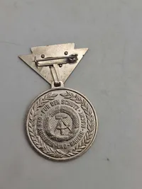 NVA Reservistenabzeichen” 1-2-3