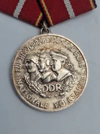Verdienstmedaille der Nationalen Volksarmee. 1-2-3
