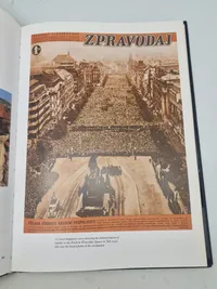 Prague
IN THE SHADOW OF THE SWASTIKA
A HISTORY OF THE GERMAN OCCUPATION 1939-1945