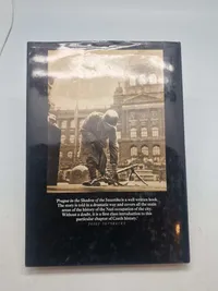 Prague
IN THE SHADOW OF THE SWASTIKA
A HISTORY OF THE GERMAN OCCUPATION 1939-1945