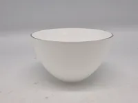 Holmegaard Cocoon skål i hvidt glas.