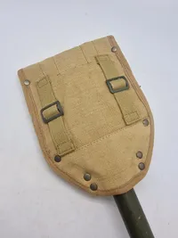 Original US feltspade fra ww2 - genbrugt efter krigen