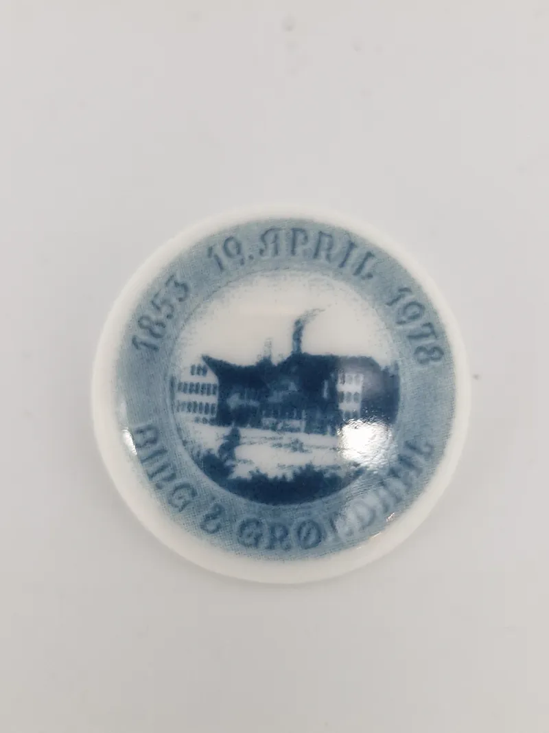 Original B&G porcelæns nål