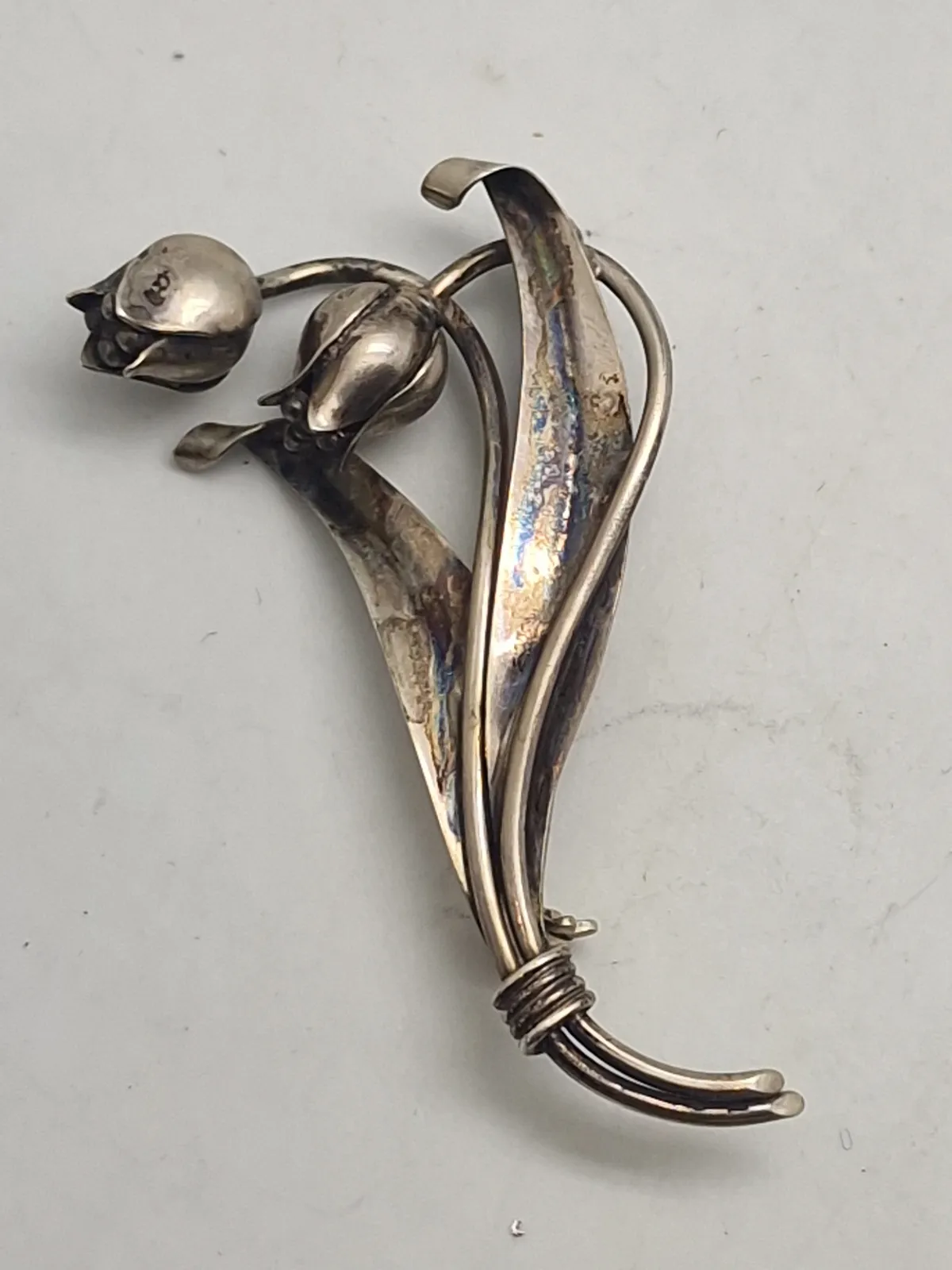 Broche John. L. - 830 sølv