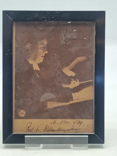 Original Prof. Dr. Willem Mengelberg autograf, dateret den 16. november 1939. Han var en anerkendt hollandsk dirigent, kendt for sine fortolkninger af komponister som Gustav Mahler og Richard Strauss