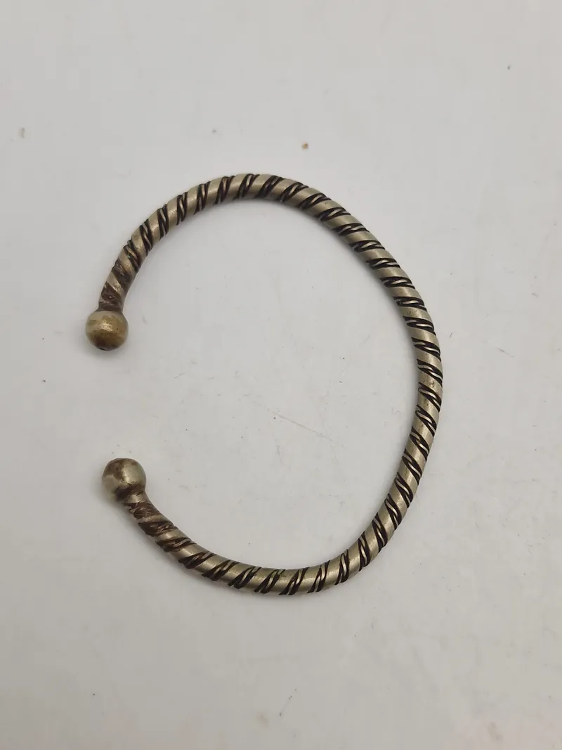 Ældre armring