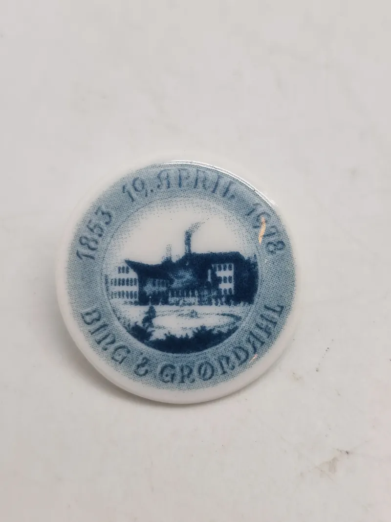 B&G porcelæns nål