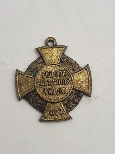 Original pin - "Krieger Flensburg Verein" fra 1877.