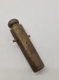 Messingkanon og 2 stk 20 mm maskinkanon hylstre (ww2)