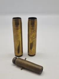 Messingkanon og 2 stk 20 mm maskinkanon hylstre (ww2)