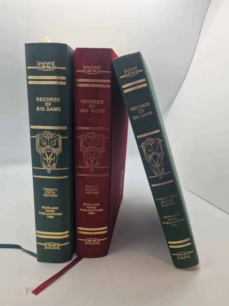 "Records of Big Game" af Rowland Ward Publications (Nummereret)
