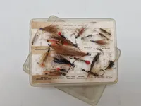 Lille samling fluer til fiskeri