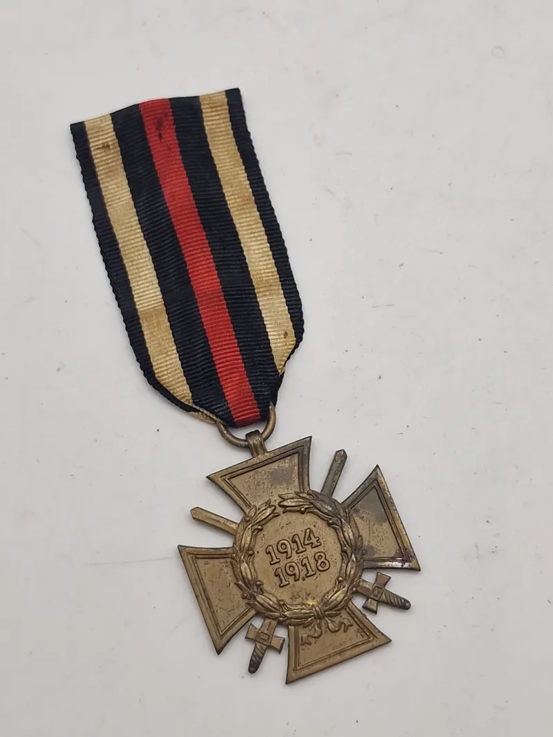 Originalt Frontkämpfer Ehrenkreuz / Hindenburg kreuz - Nölle & Hück
Lüdenscheid