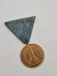 Original tysk mindemedalje, også kendt som "Centenarmedaille", stiftet den 22. marts 1897 for at markere 100-året for kejser Wilhelm I's fødsel.