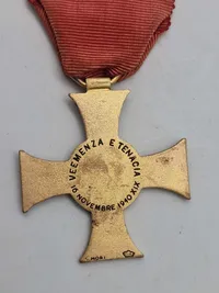 Originalt WWII ITALIAN 11TH ARMY CROSS MEDAL