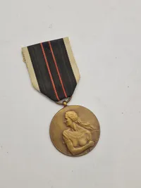 Original belgisk Modstandsmedalje 1940-1945 (Médaille de la Résistance 1940–1945 / Medaille van de Weerstand 1940–1945).