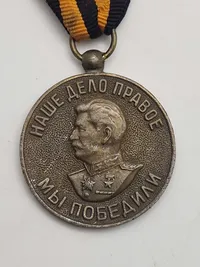 Original sovjetisk medalje "For sejren over Tyskland i Den Store Fædrelandskrig 1941-1945".