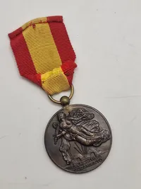 Original spansk mindemedalje fra borgerkrigen, kendt som "Medalla del Alzamiento y Victoria en Bronce - 18 Julio 1936 - 1 Abril 1939".