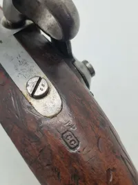 Dansk Ringhanepistol M.1848 Liege i mekanisk topstand