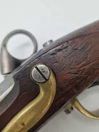 Dansk Ringhanepistol M.1848 Liege i mekanisk topstand