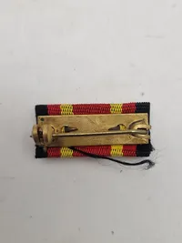 Original Verdienstmedaille der DDR (Fortjenstmedalje fra DDR), som var en statslig udmærkelse i Den Tyske Demokratiske Republik (DDR)