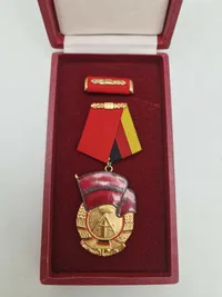Original "Orden for Trofast Tjeneste i Arbejderklassens Kampgrupper"