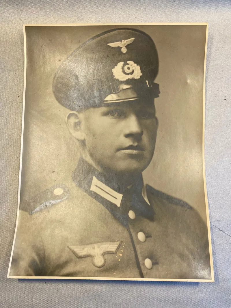Stort originalt portrætfotos af tysk officer