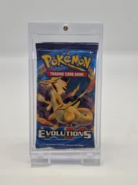 Original boosterpakke fra Pokémon TCG: XY Evolutions-sættet, som indeholder 10 ekstra spilkort.