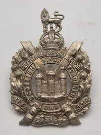 Originalt officershueemblem  WW1/WW2 fra King's Own Scottish Borderers (KOSB), et tidligere infanteriregiment i den britiske hær.