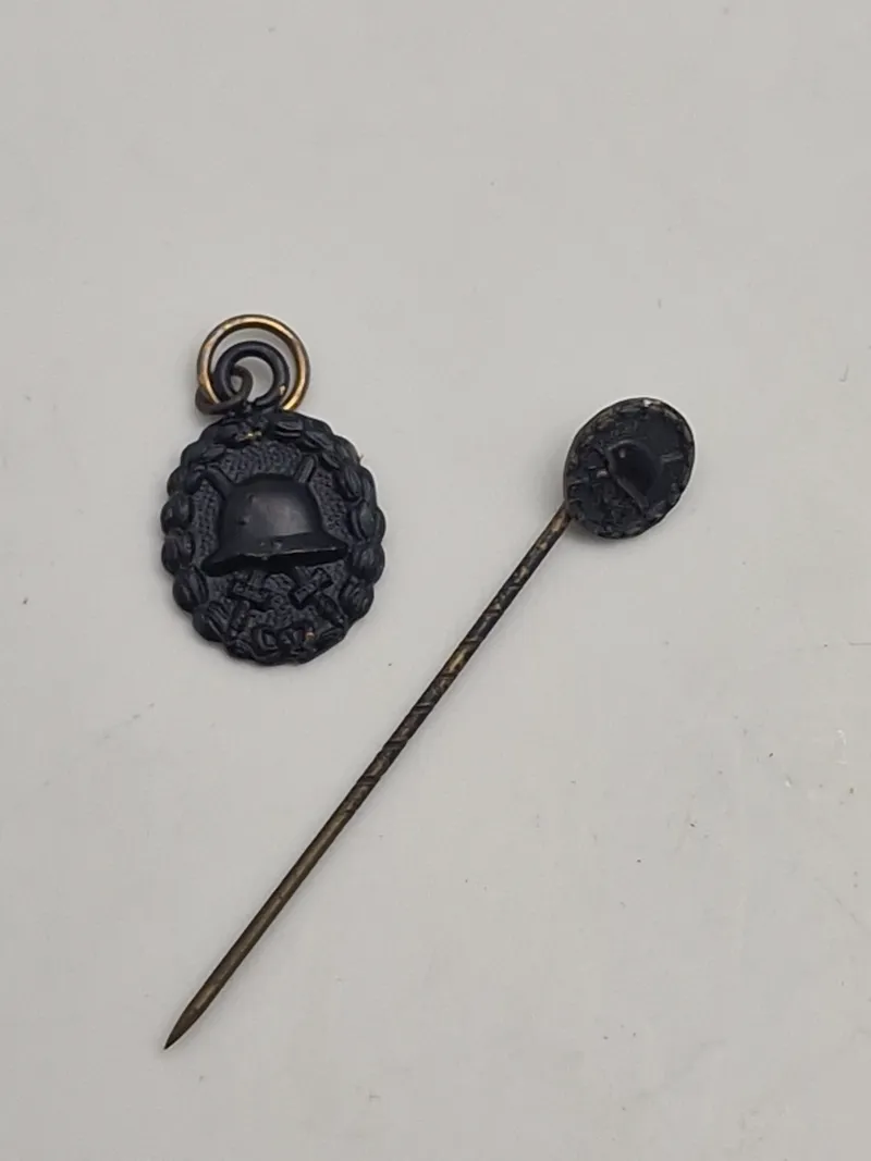 Originale Tyske pins
